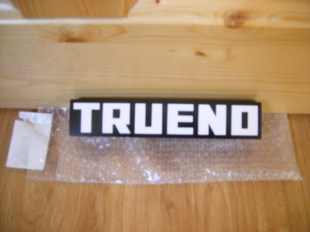 Шрифт Trueno