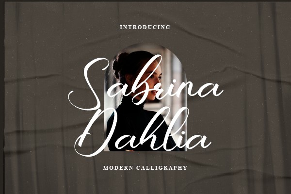 Шрифт Sabrina Dahlia